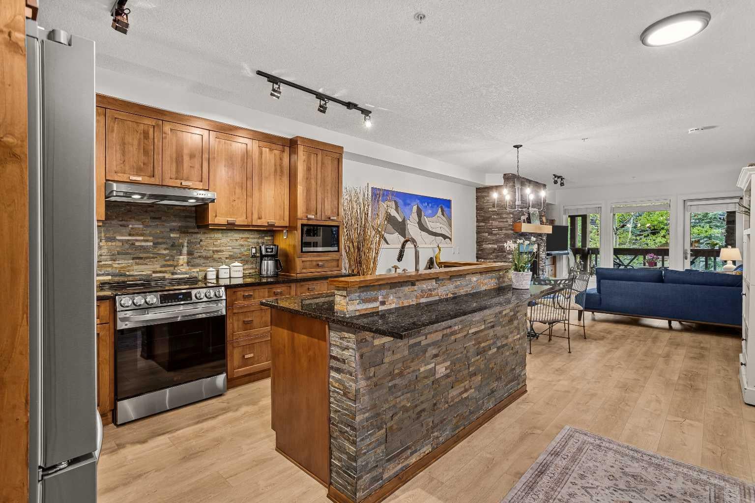 106 Stewart Creek Landing 218