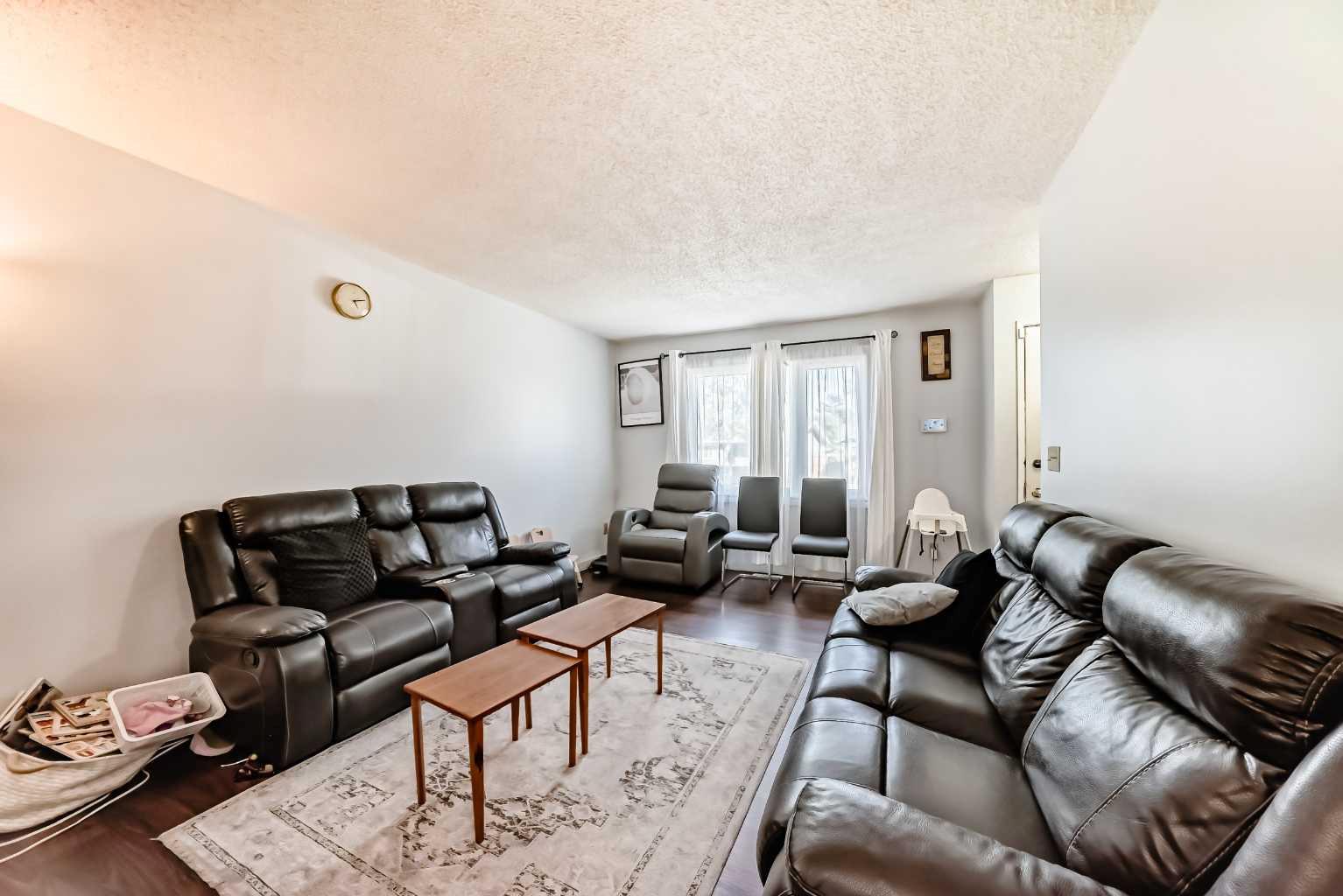 1171 ABBEYDALE Drive NE