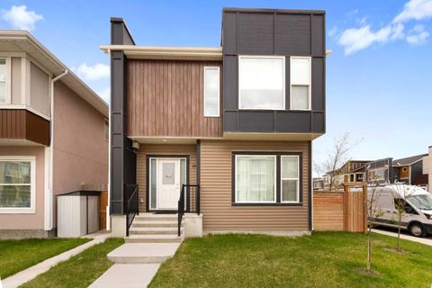 Photo of 79 Cornerstone Passage NE, Calgary, AB T3N 1G1 (MLS # A2313225)