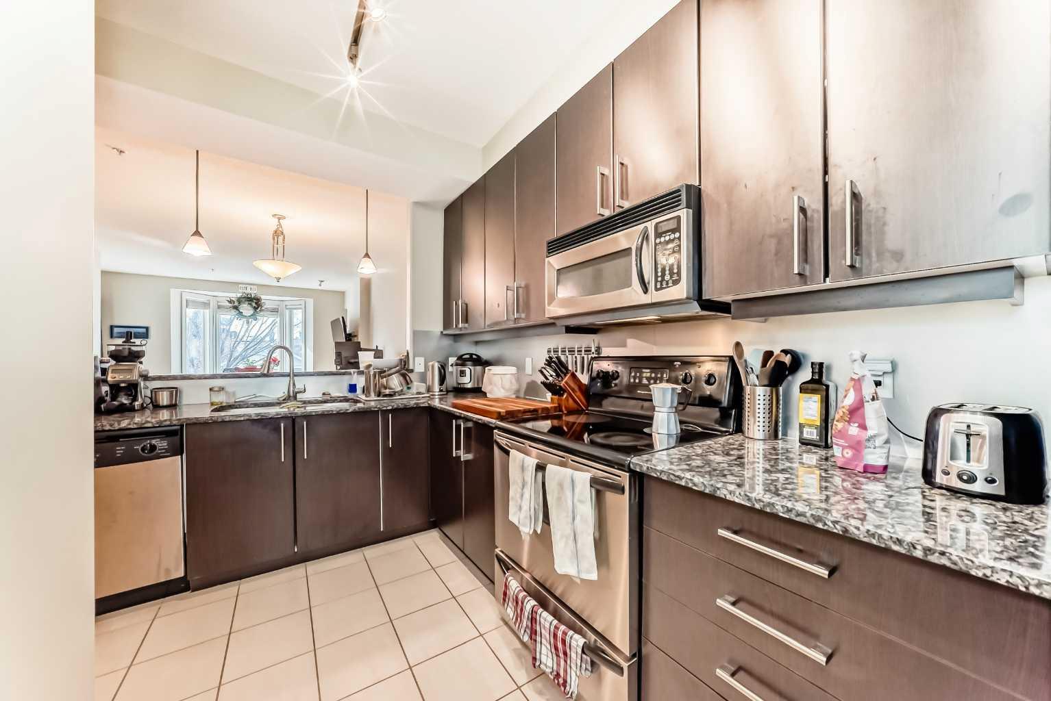 830 Centre Avenue NE 204