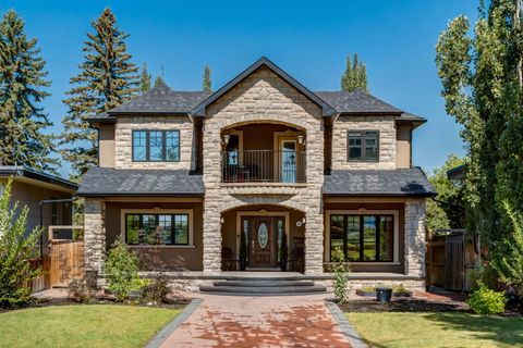 Photo of 1840 Westmount Boulevard NW, Calgary, AB T2N 3G8 (MLS # A2293557)