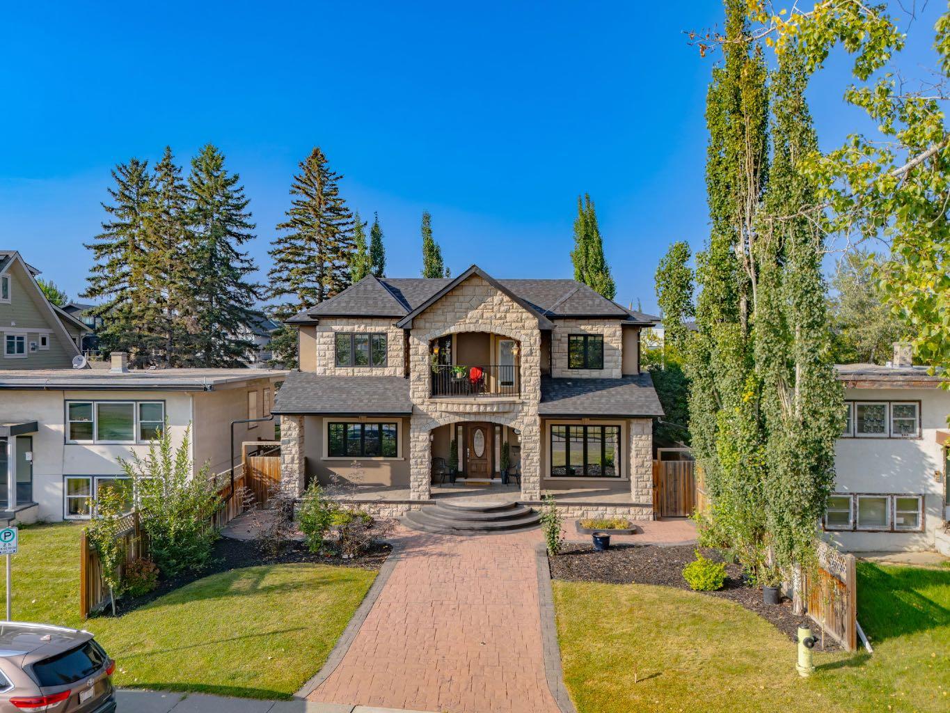 1840 Westmount Boulevard NW