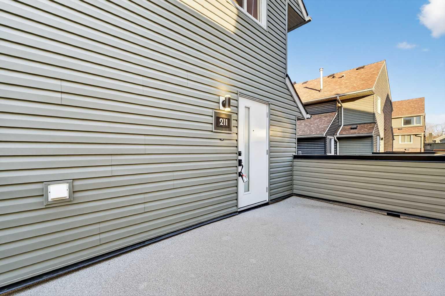 25 Glamis Green SW 211