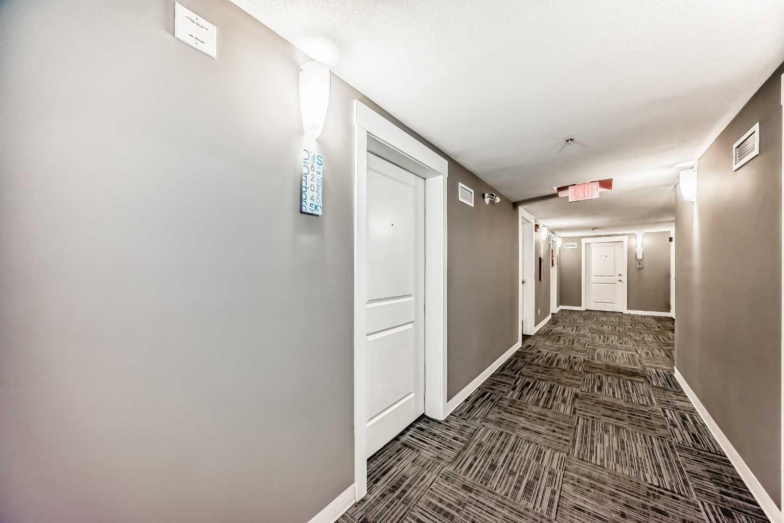 302 Skyview Ranch Drive NE 6204