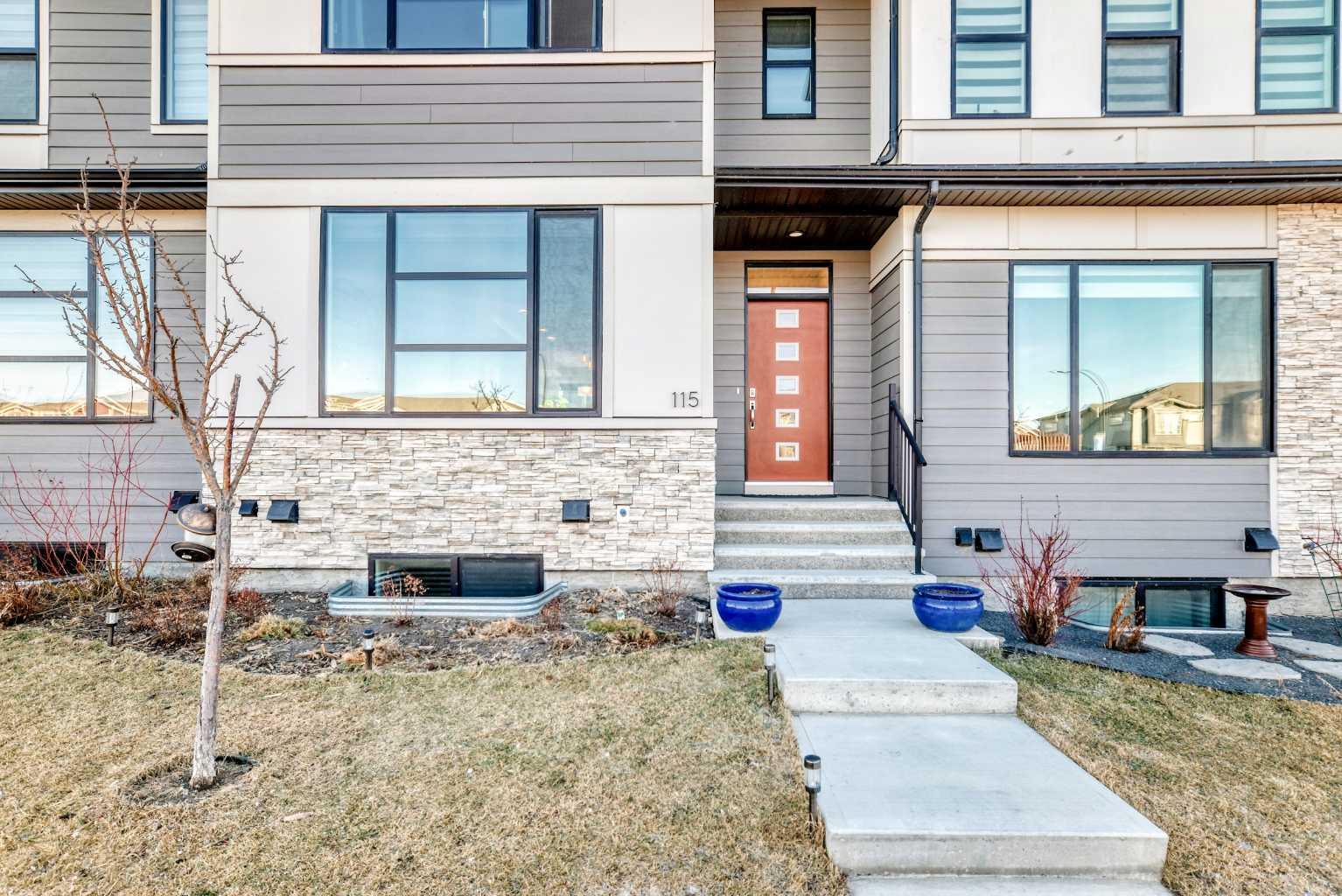 115 Wolf Hollow Park SE