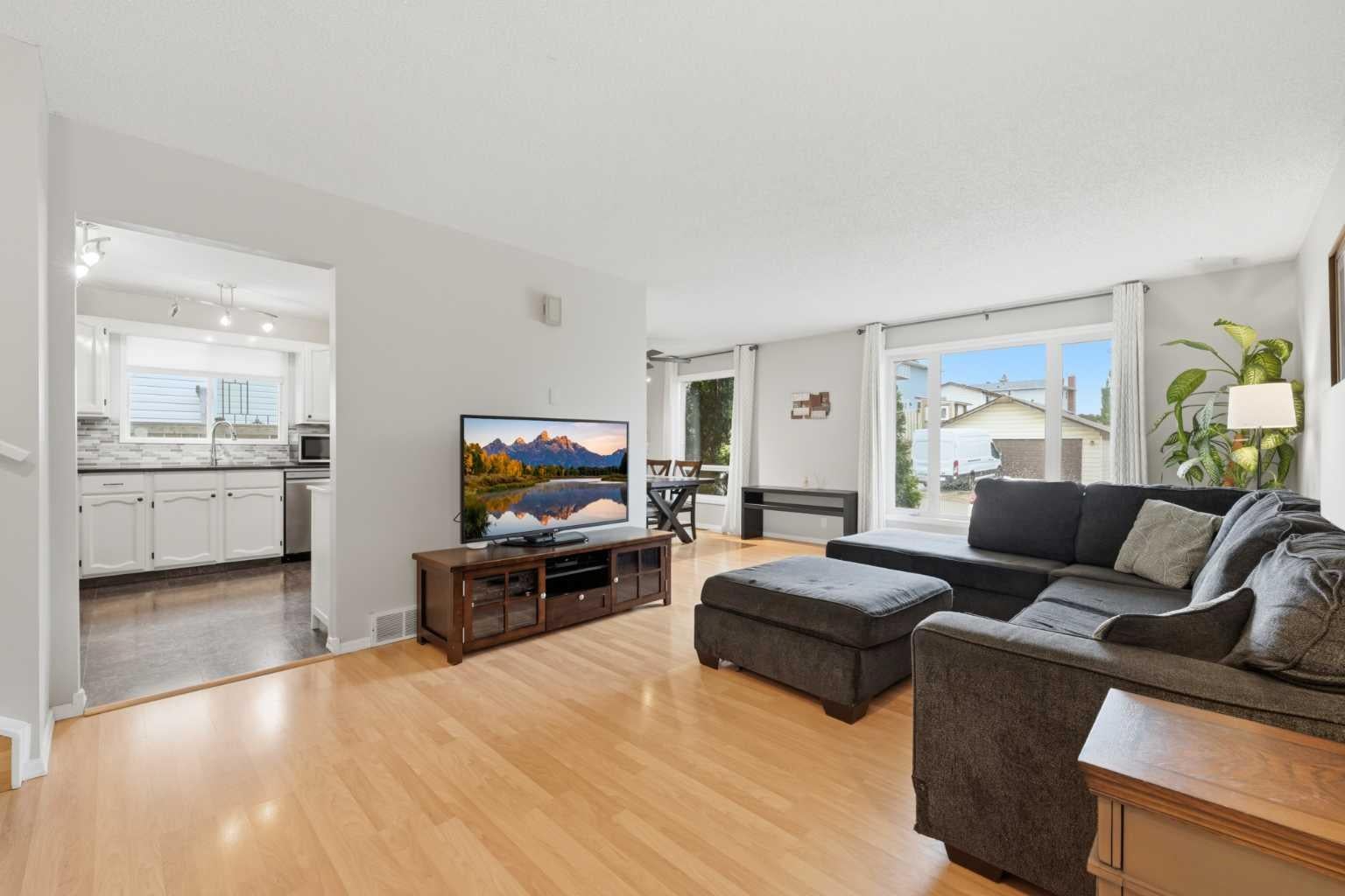32 Beddington Rise NE