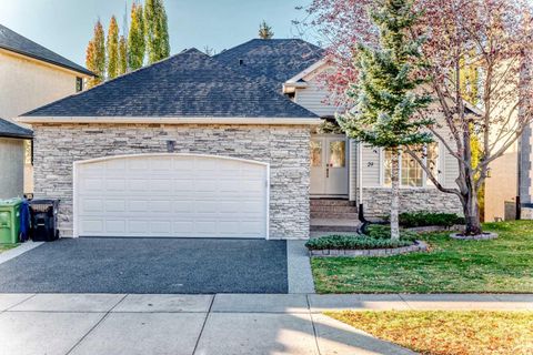 29 Simcoe Gate SW Calgary AB T3H 4K6
