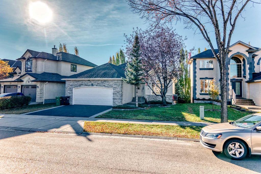 Photo of 29 Simcoe Gate SW, Calgary, AB T3H 4K6 (MLS # A2289680)