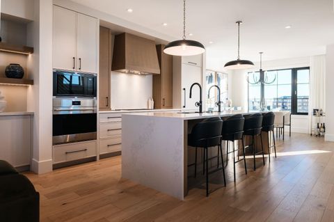 Photo of 1700 73 Street SW #102, Calgary, AB T3H 0J6 (MLS # A2281732)