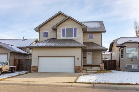Photo of 23 Lanterman Close, Red Deer, AB T4R 3K3 (MLS # A2354681)