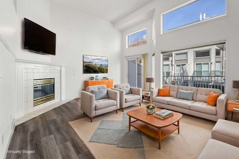 Photo of 52 Kingsland Court SW, Calgary, AB T2V 0S2 (MLS # A2303289)