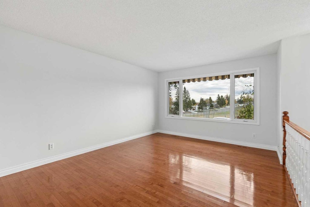 Photo of 808 Stonehaven Road SW, Calgary, AB T2W 0P6 (MLS # A2353771)