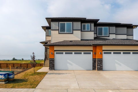 Photo of 142 Lakewood Crescent, Strathmore, AB T1P 0G6 (MLS # A2351488)