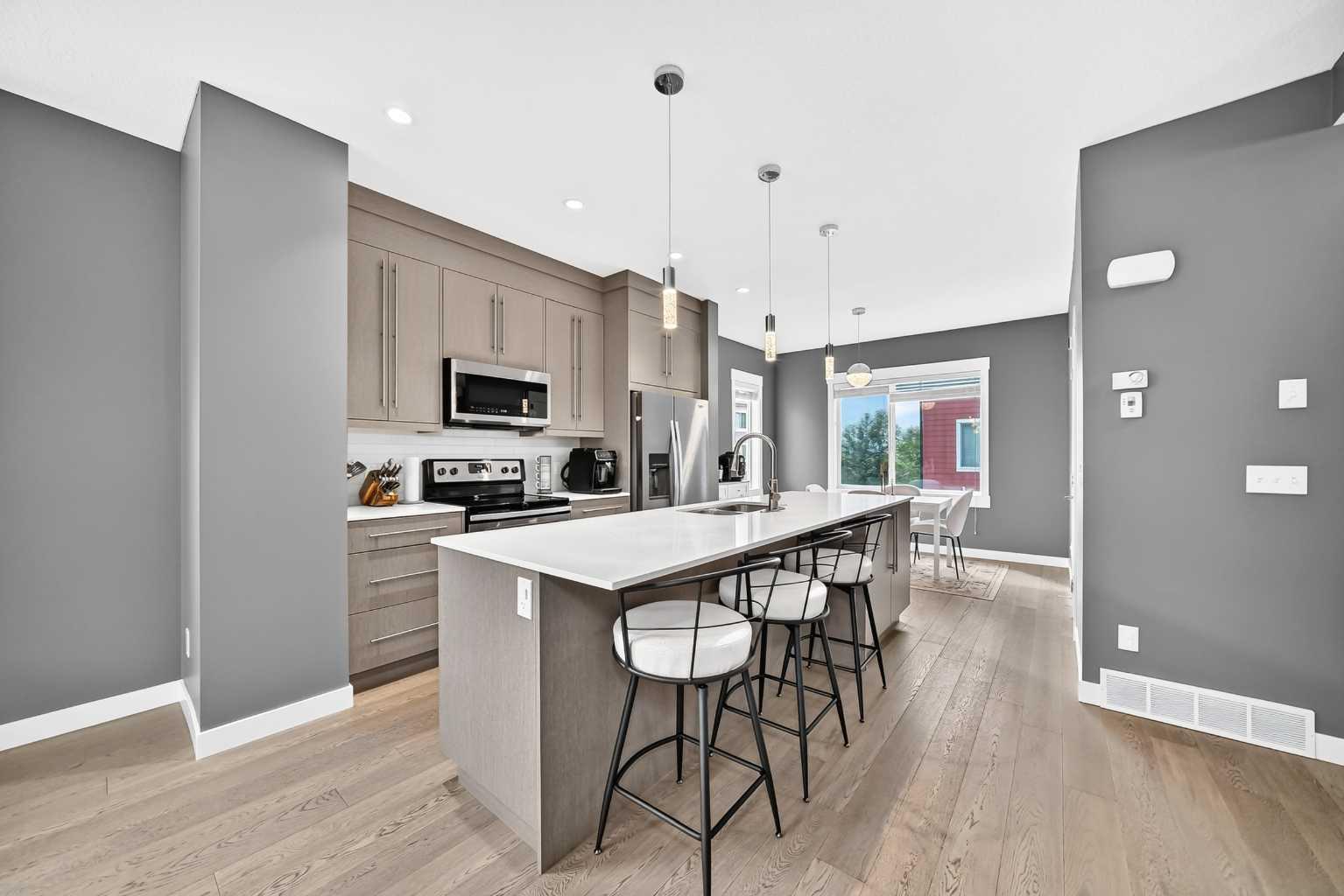 111 Rainbow Falls Gate 30