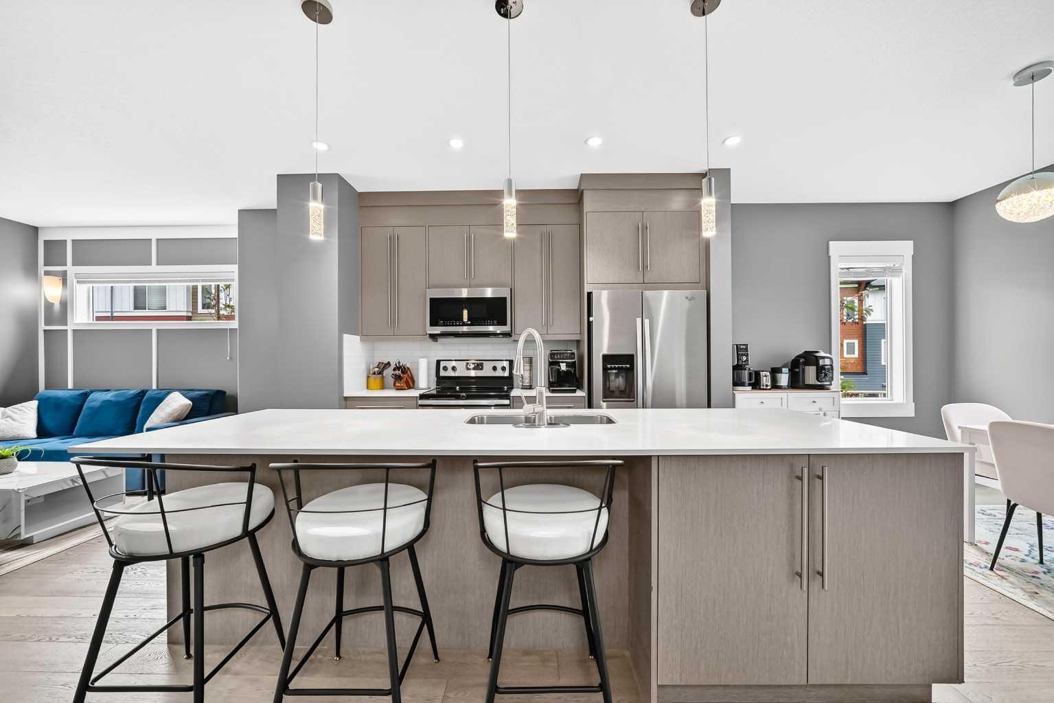 111 Rainbow Falls Gate 30