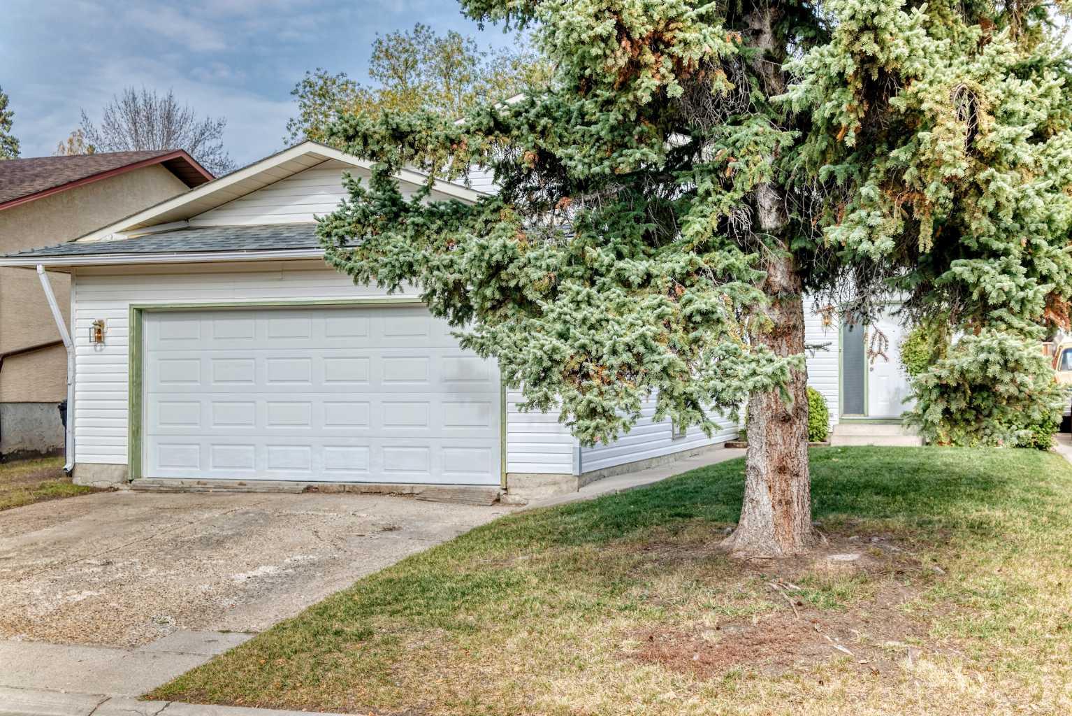 167 Woodridge Place SW