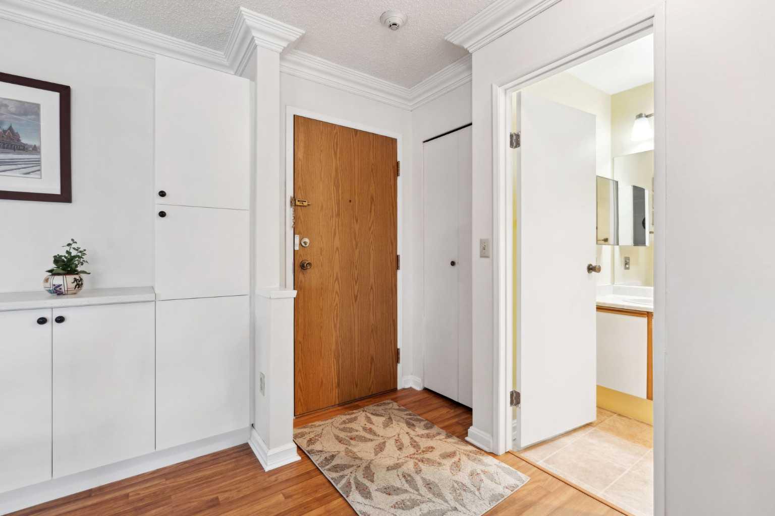333 Garry Crescent NE 213