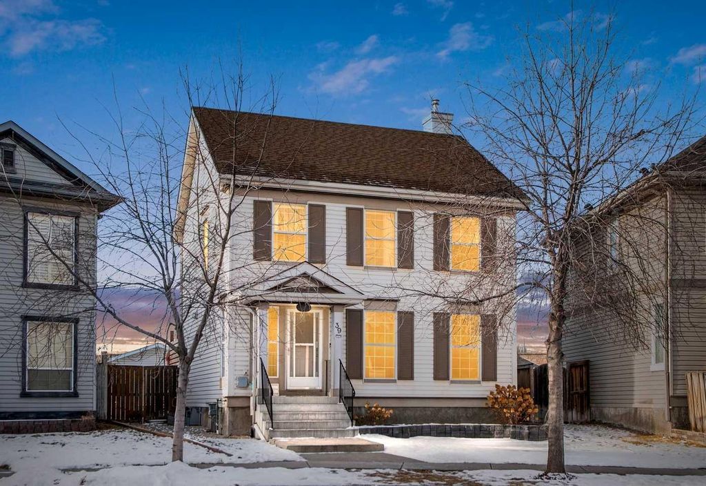 Photo of 39 Prestwick Heath SE, Calgary, AB T2Z 4E3 (MLS # A2281991)