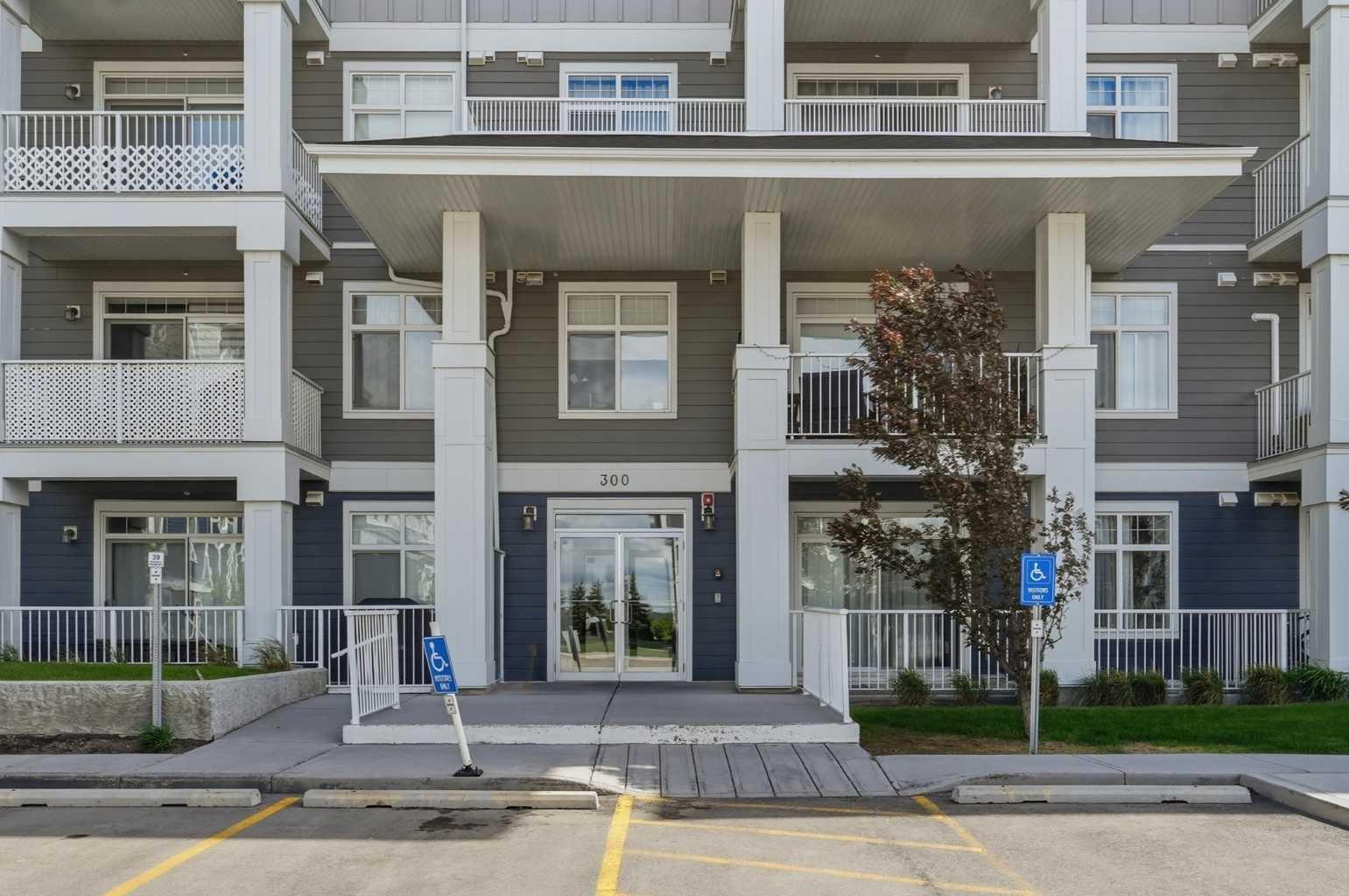 300 Auburn Meadows Common SE 114
