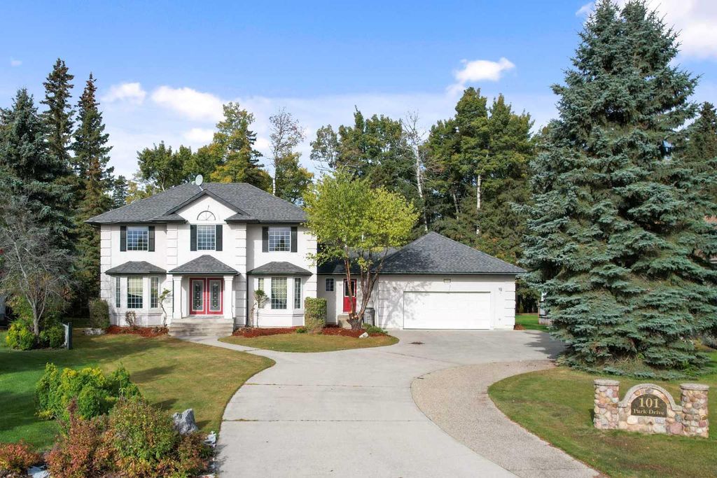 Photo of 101 Park Drive, Whitecourt, AB T7S 1S6 (MLS # A2264058)