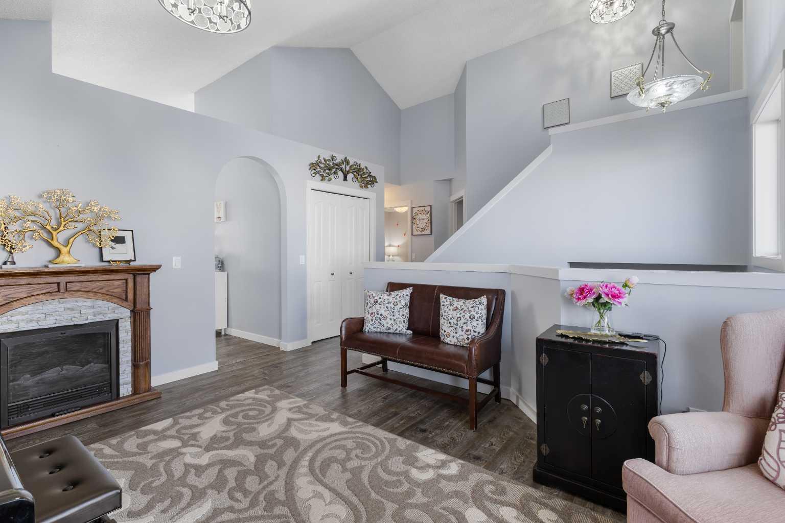 405 Highwood Village Place NW