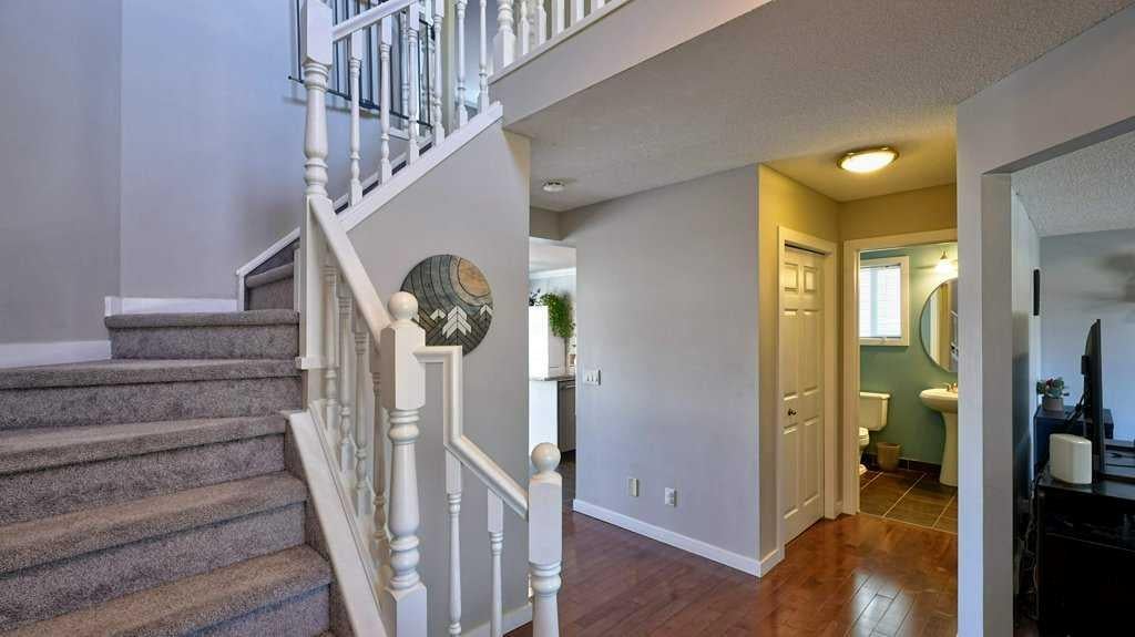 Photo of 5 Mt Aberdeen Circle SE, Calgary, AB T2Z 3G9 (MLS # A2350697)
