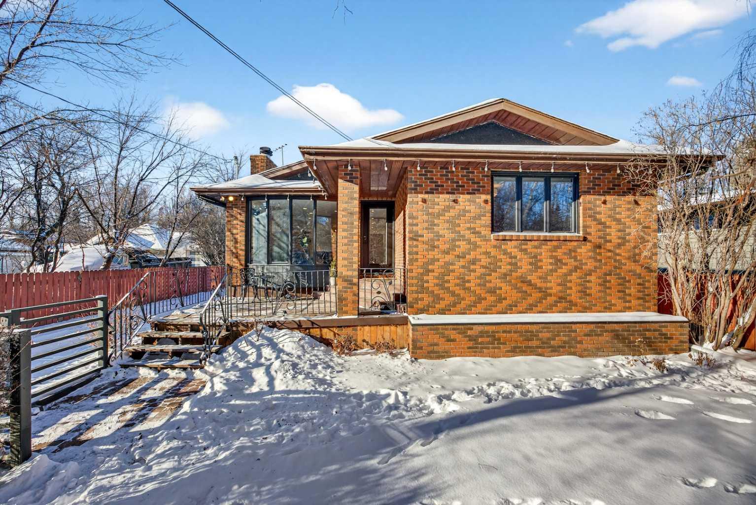 7103 Bow Crescent NW