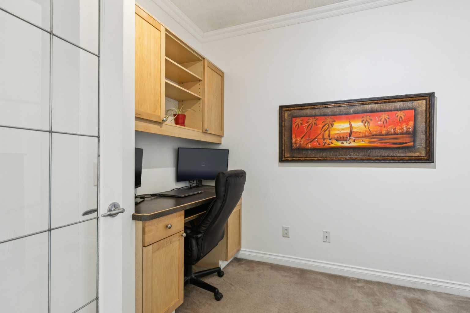 1010 Arbour Lake Road NW 2218