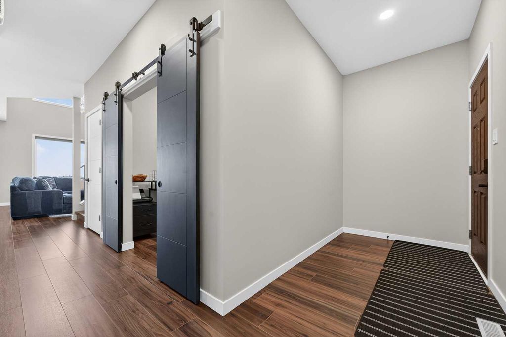 Photo of 4518 31 Avenue S, Lethbridge, AB T1K 8J8 (MLS # A2287498)