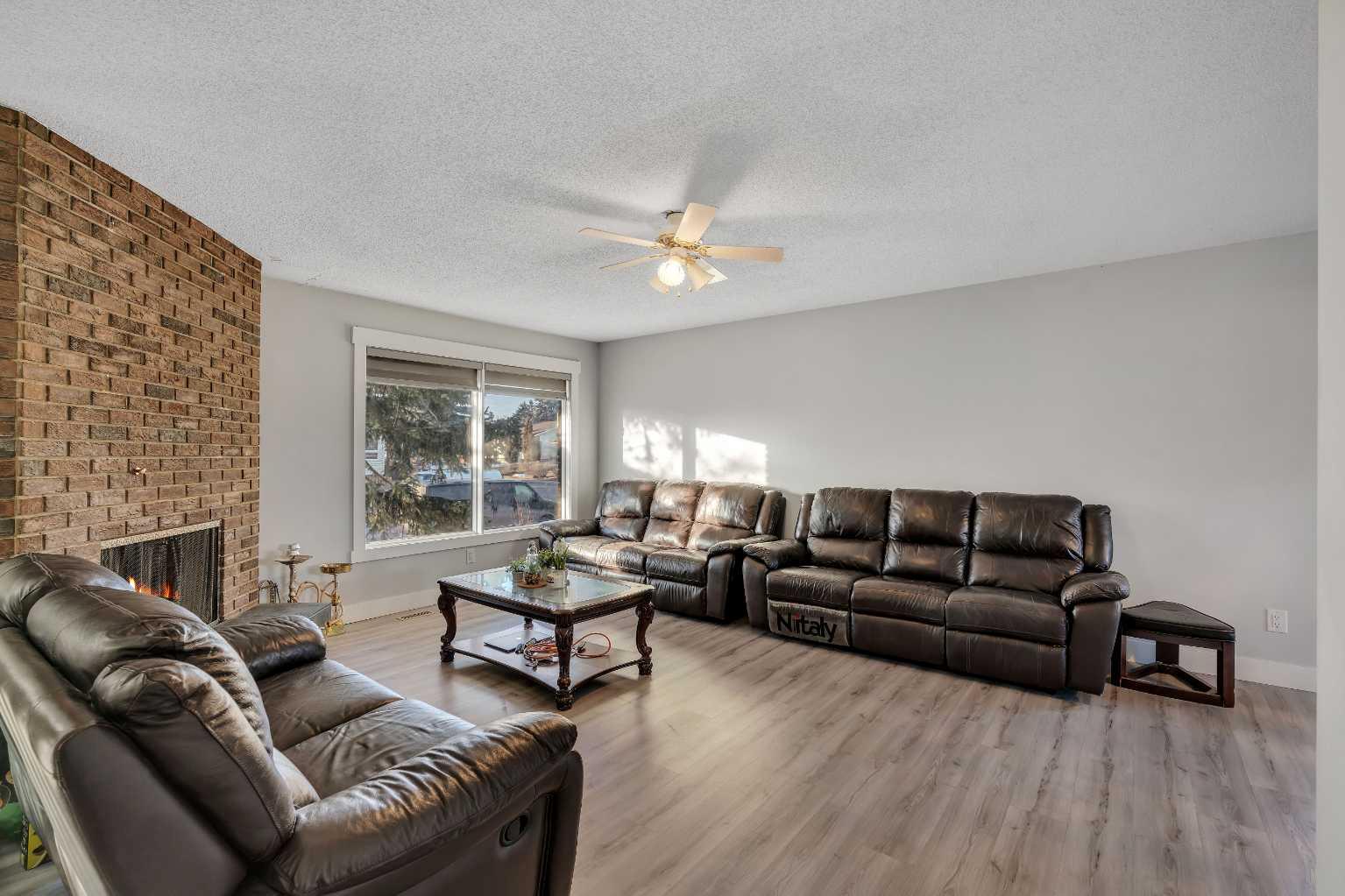 108 Whiteglen Crescent NE