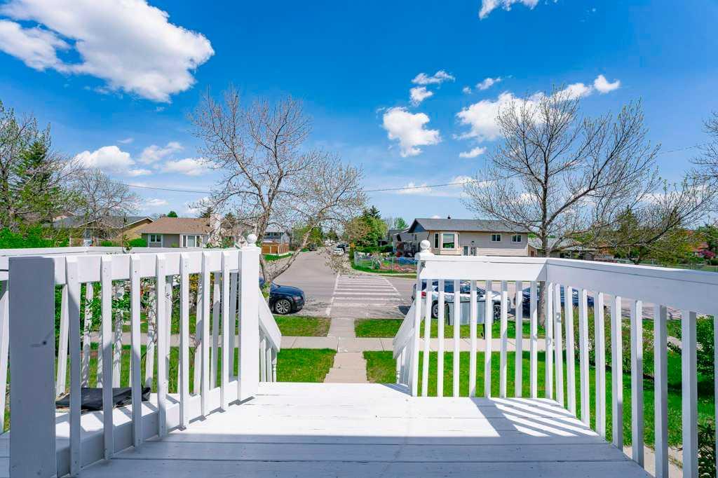 159 Castlebrook Drive NE