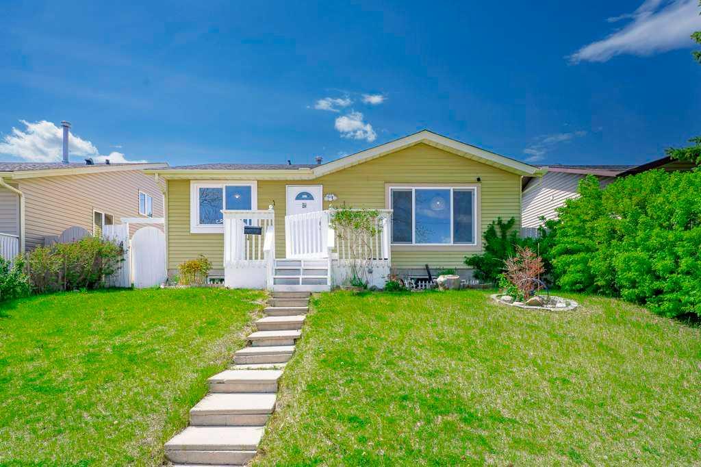 159 Castlebrook Drive NE