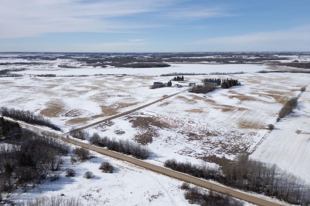 Photo of 49274 Range Road 225, Rural Leduc County, AB T0B 3M3 (MLS # A2295802)