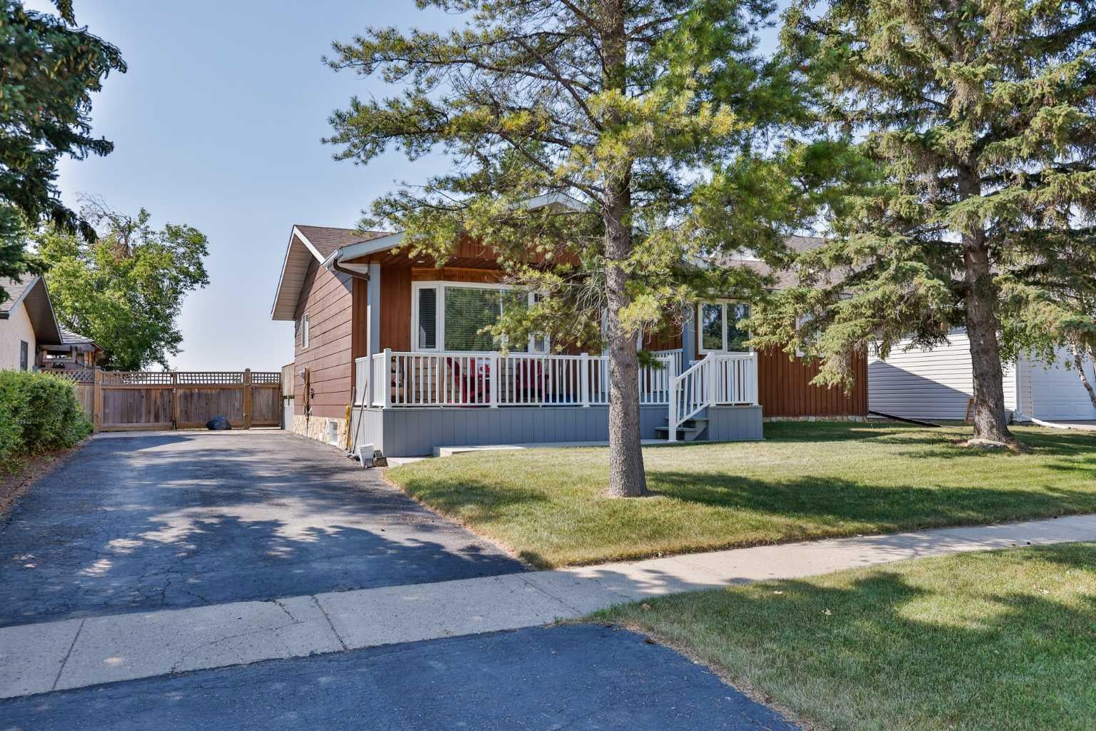 425 Cottonwood Drive