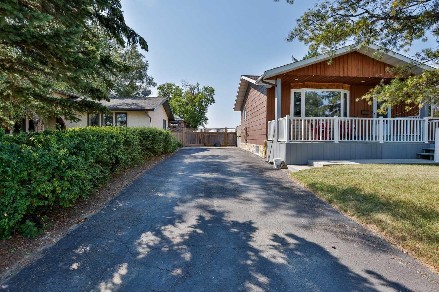 425 Cottonwood Drive