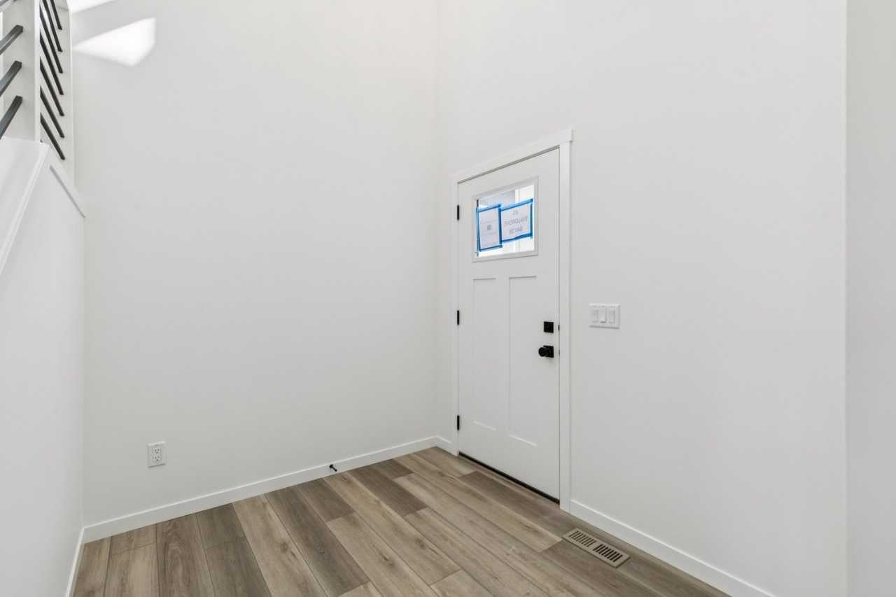 85 Walgrove Bay SE