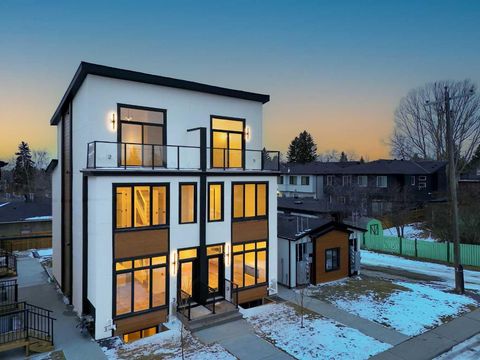 4307 30 Avenue SW Calgary AB T3E 0T5