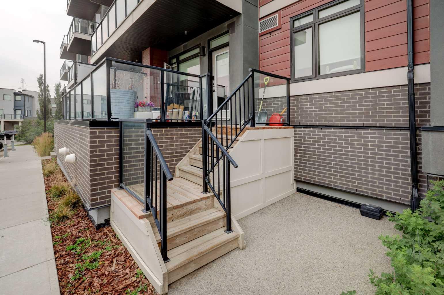 214 Sherwood Square NW 110