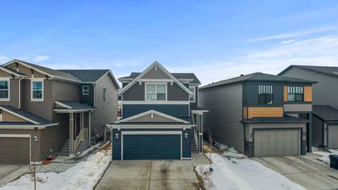 Photo of 353 Herron Mews NE, Calgary, AB T3P 1Y7 (MLS # A2291659)