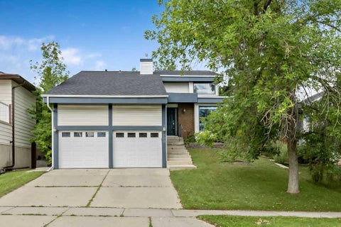 Photo of 200 Bernard Drive NW, Calgary, AB T3K 2B7 (MLS # A2339584)