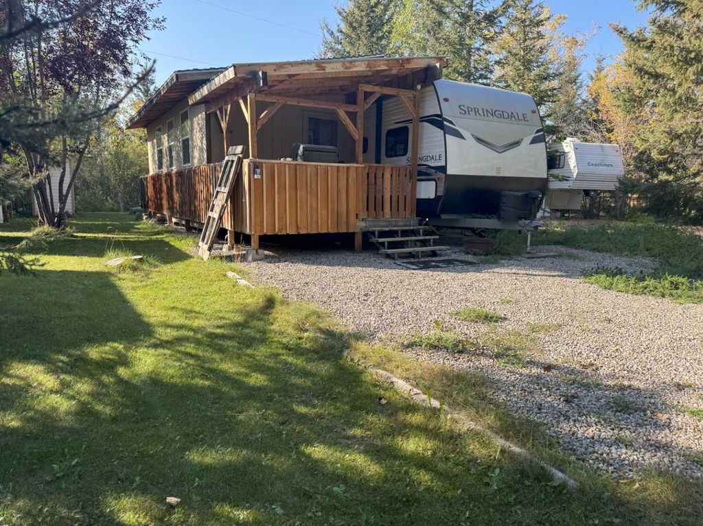 Photo of 200 4 Avenue SW #82, Sundre, AB T0M 1X0 (MLS # A2293878)