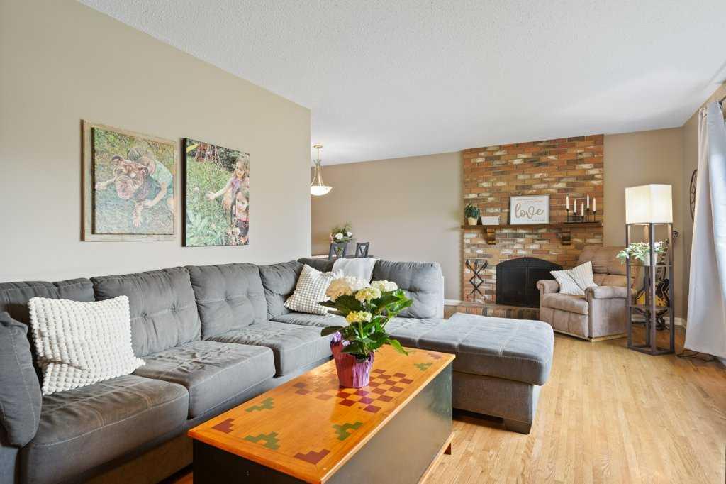131 Bracewood Road SW