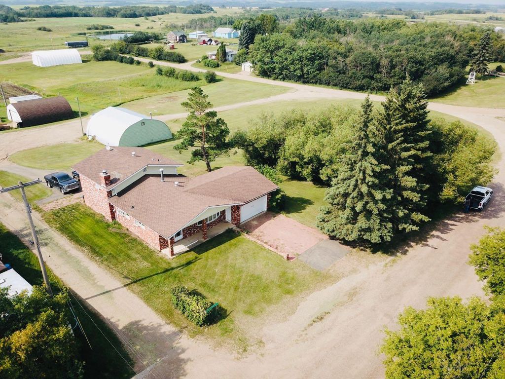 Photo of 21 1 Avenue W, Derwent, AB T0B 1C0 (MLS # A2070983)