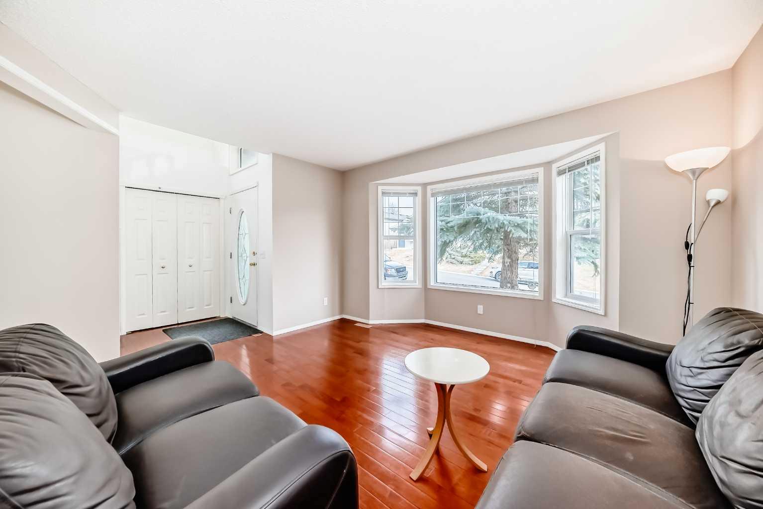 83 Harvest Gold Circle NE