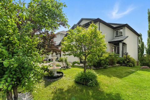 Photo of 34 Tuscarora Way NW, Calgary, AB T3L 2G9 (MLS # A2243052) Photo of 34 Tuscarora Way NW, Calgary, AB T3L 2G9 (MLS # A2243052)