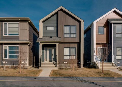 7582 202 Avenue SE Calgary AB T3S 0E5