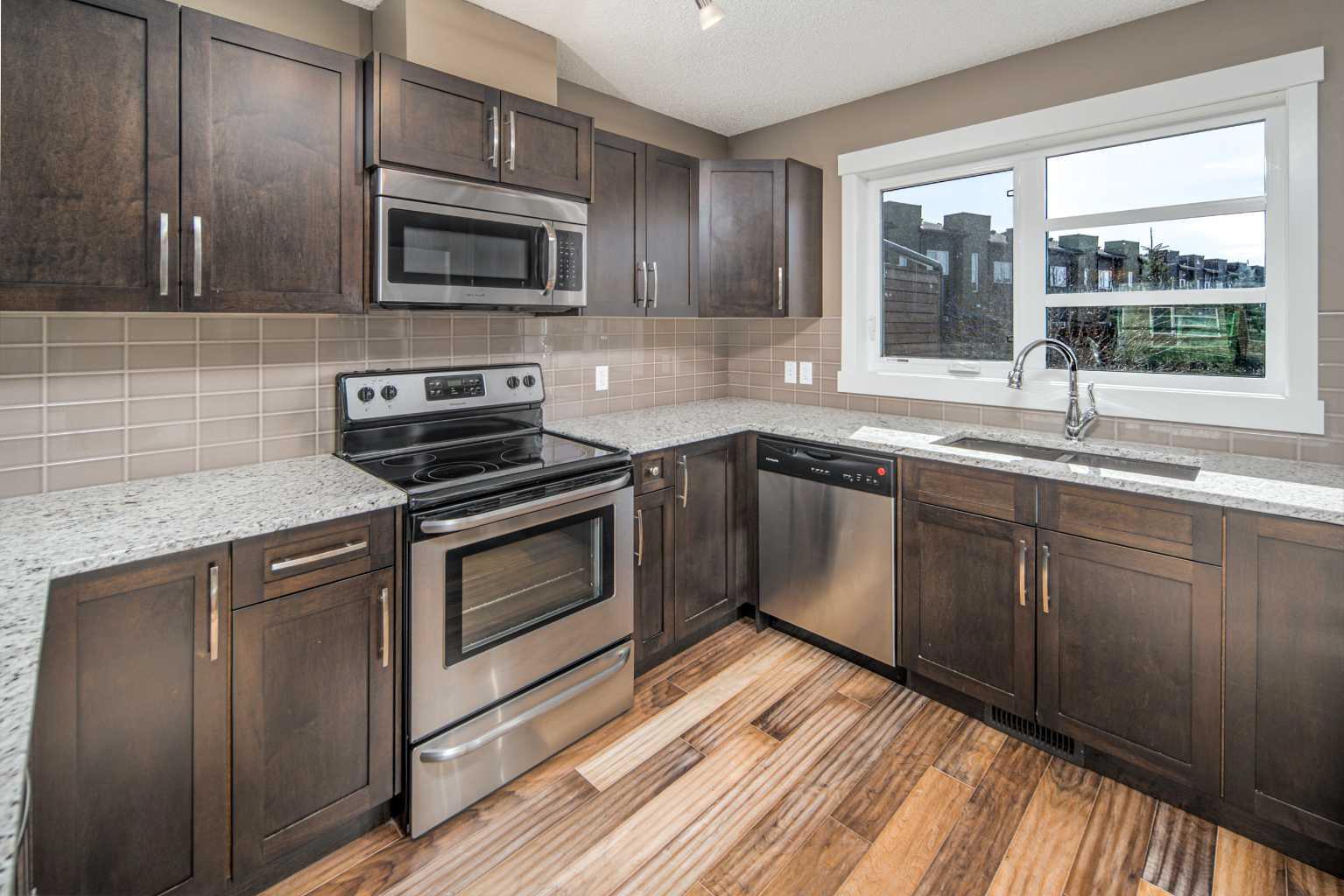 331 Covecreek Circle NE