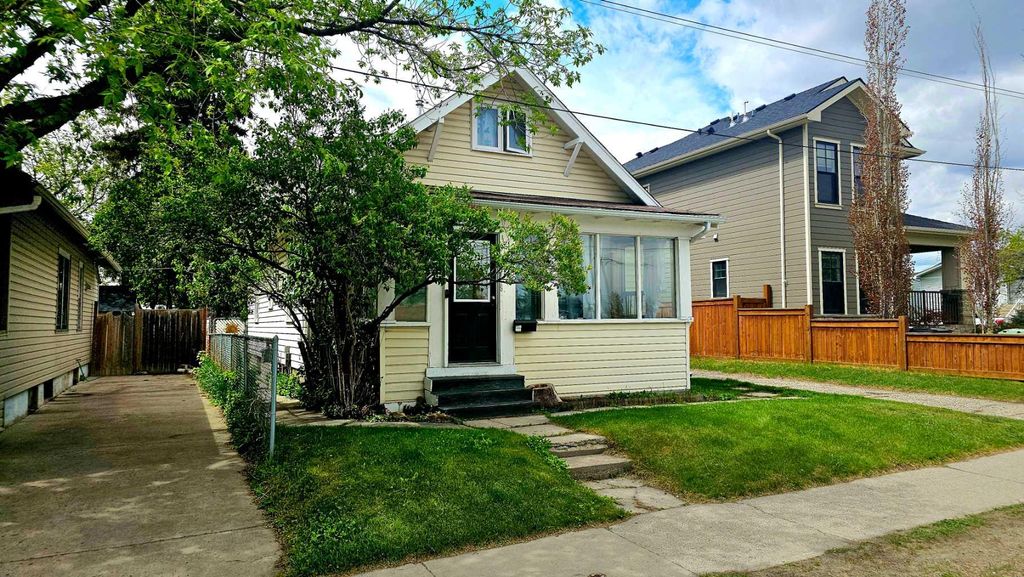 Photo of 2115 10 Street NW, Calgary, AB T2N 0Z4 (MLS # A2311890)
