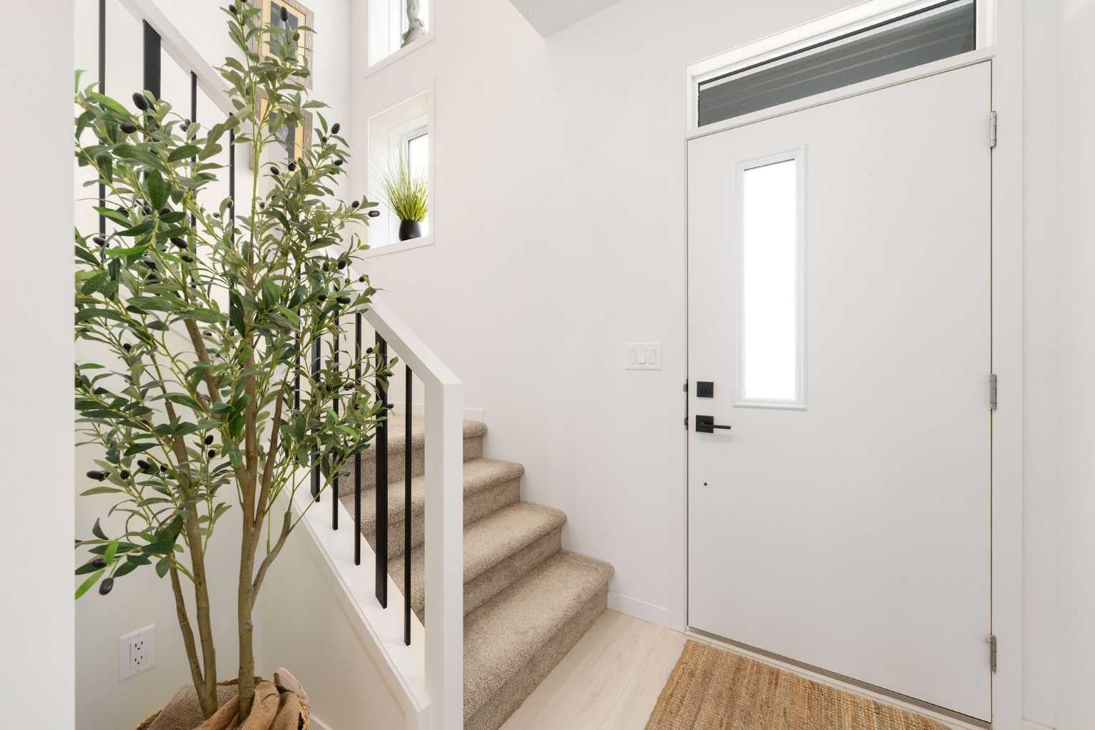 30 Edith Manor NW