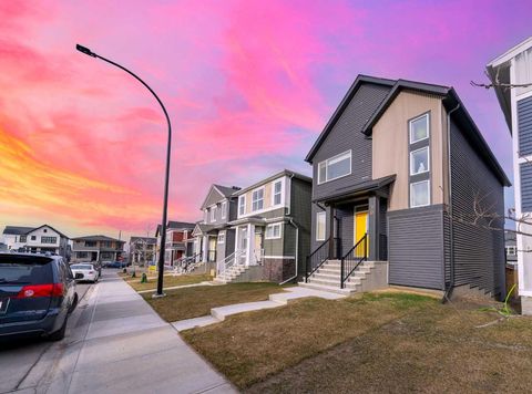 Photo of 30 Edith Manor NW, Calgary, AB T3R 1Y7 (MLS # A2302208)